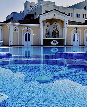 Санатории Крыма с бассейном с морской водой