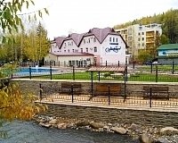 Санаторий Эдельвейс в Республике Алтай, вид снаружи Санаторий Эдельвейс (Республика Алтай)