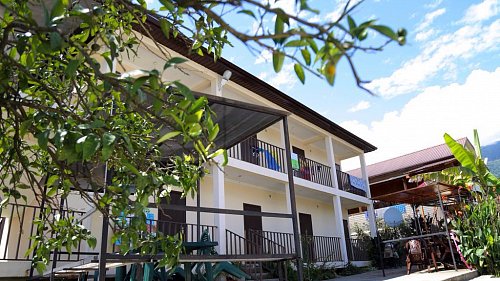 Отель Леон Новый Афон - официальный сайт