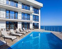 Отель SunRay (Отрадное)