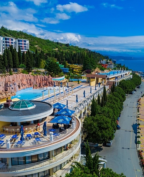 Аквапарк «Миндальная роща» Алушта, Крым