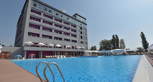 Отель Beton Brut Анапа - официальный сайт