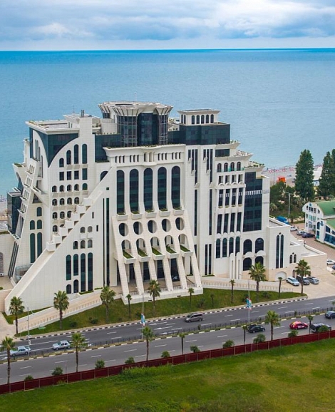 Отель «Grand Gloria Hotel» Батуми, Грузия