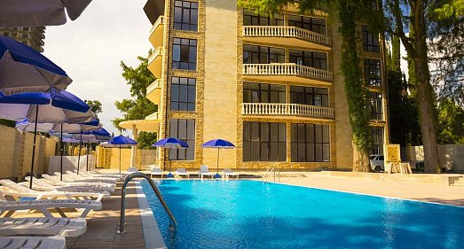 Отель Золотой Якорь Гудаута - официальный сайт