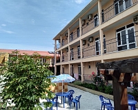 Отель Цезарь (Саки)