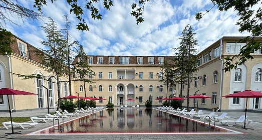 Отель Волга Гудаута - официальный сайт