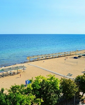 Санатории Евпатории на берегу моря