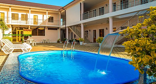 Отель Платан Гагра - официальный сайт