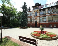 Санаторий Шаляпинъ (Кисловодск)