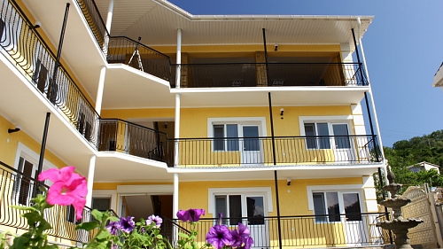 Отель Аят Рыбачье - официальный сайт