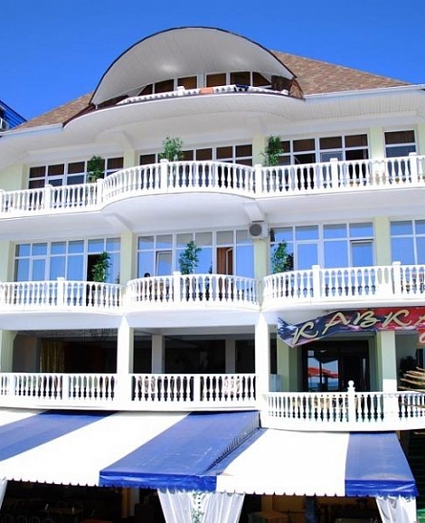 Отель «Кавказ» Лазаревское
