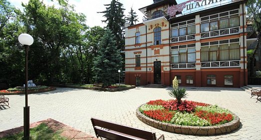 Отель Шаляпинъ Кисловодск - официальный сайт